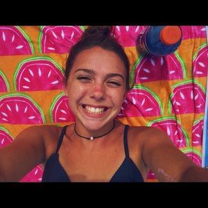 Meet your Posher, Kaleigh